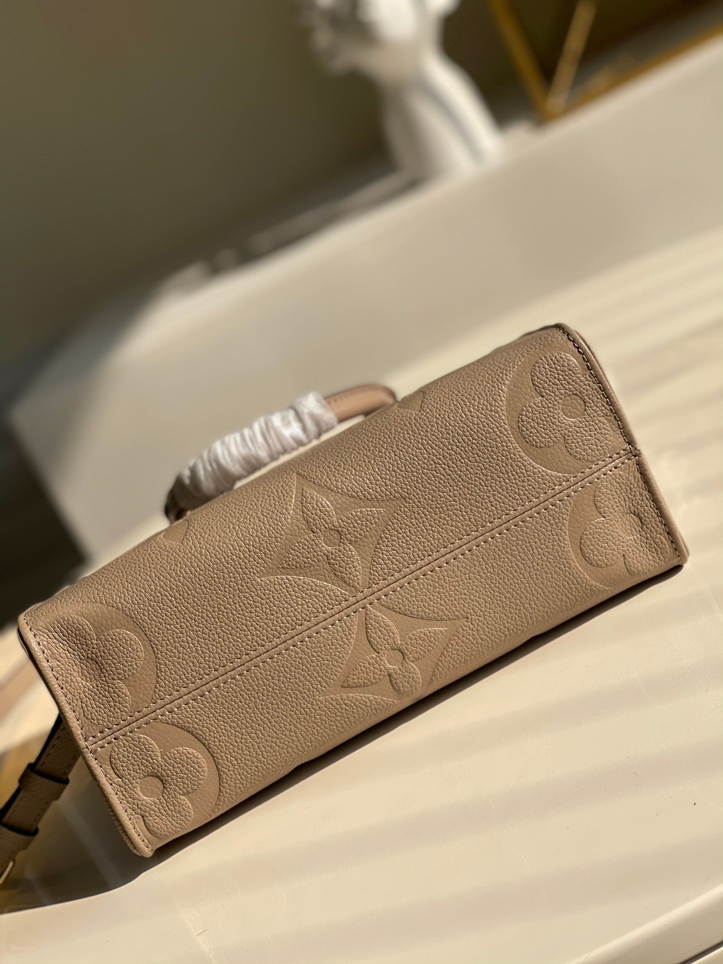 Louis Vuitton Handle Bag 25cm Light-Brown