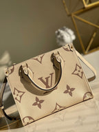 Louis Vuitton Handle Bag 25cm Cream