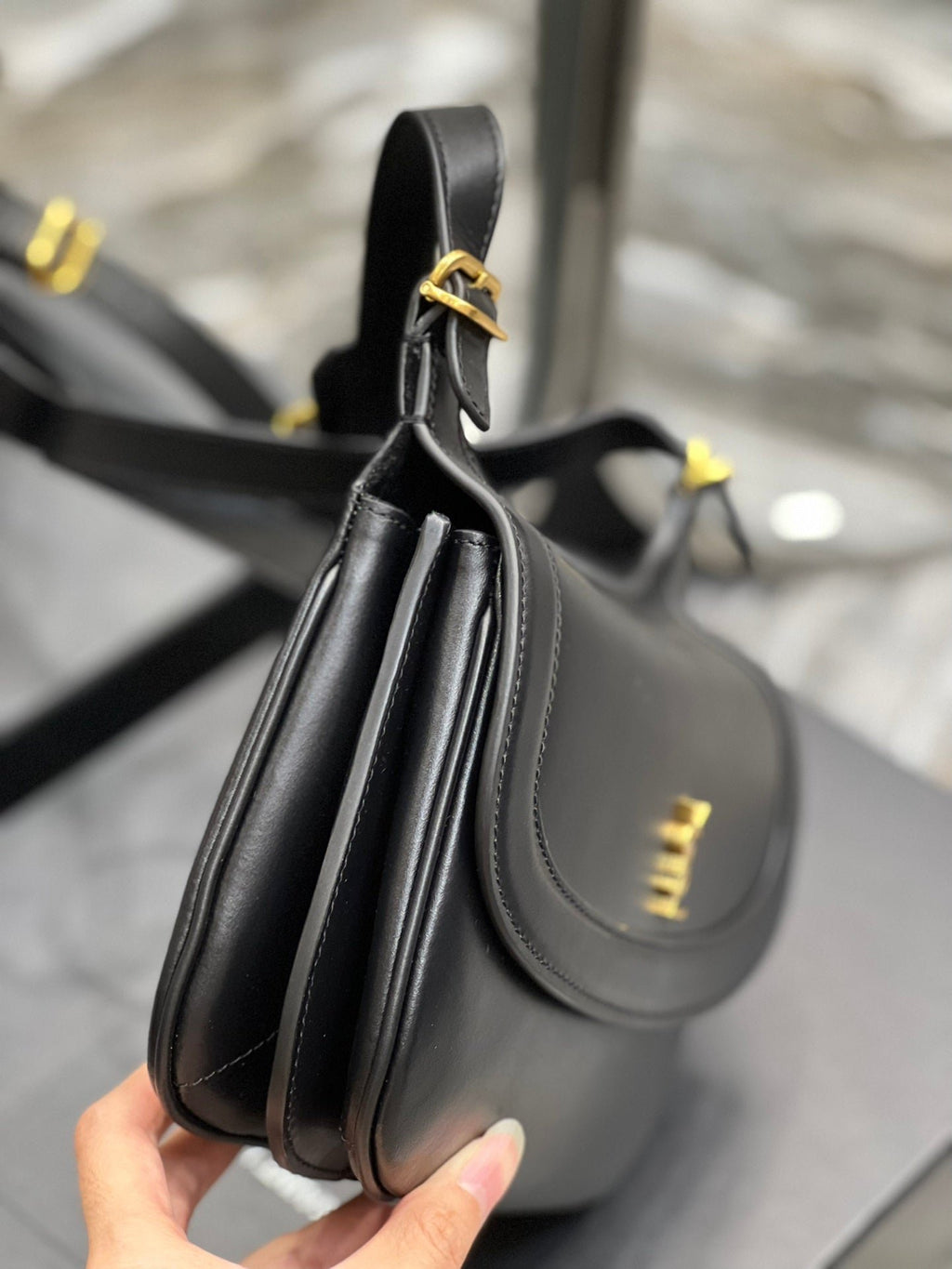 Saint Laurent Charlie Medium Shoudler Bag 23cm