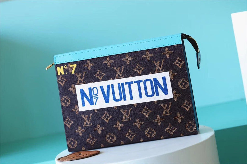 Louis Vuitton Pochette Voyage 27cm