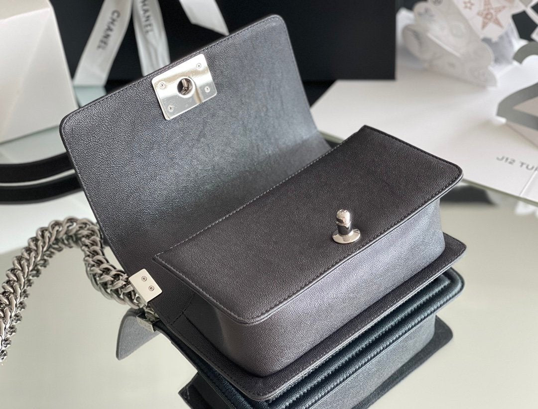 Chanel Mini Classic Flapbag 20cm Black