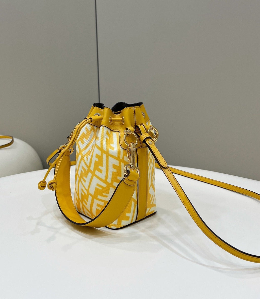 Fendi Vertigo Bucket Bag 18cm Yellow