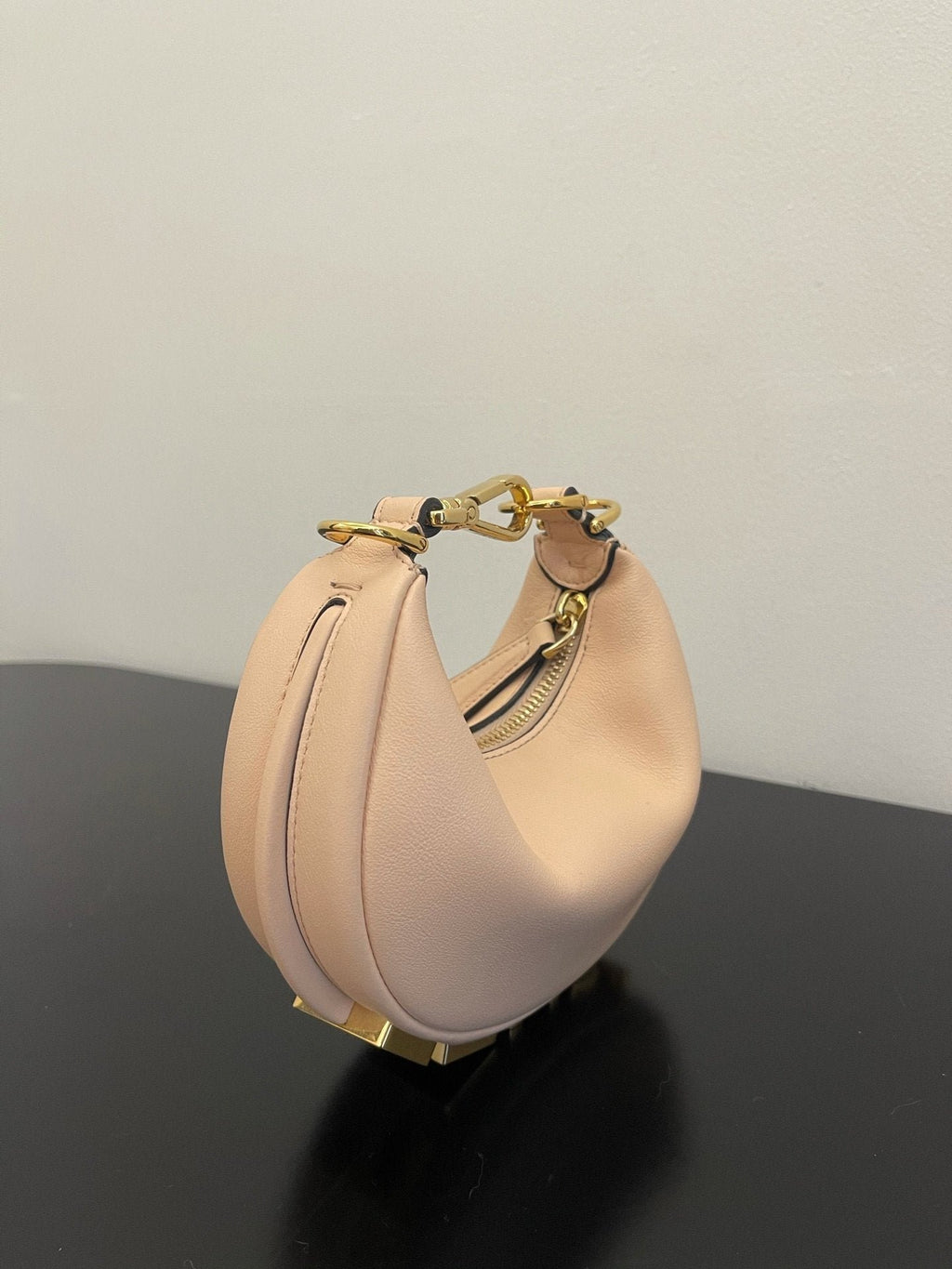 Fendi Nano Fendigraphy 17cm Beige