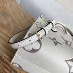 Louis Vuitton M45659 On The Go PM 25cm