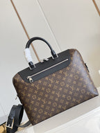 Louis Vuitton Porte Documents Jour Monogram 37cm