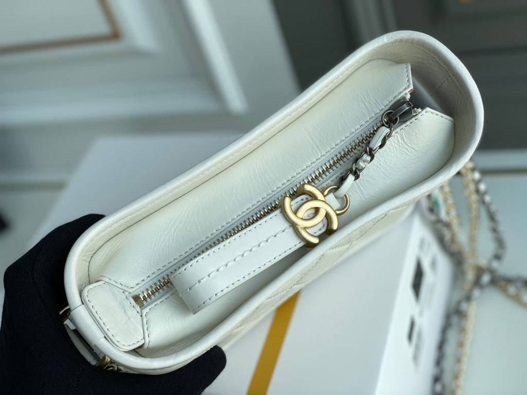 Chanel CO-CO Gabrielle Hobobag 20cm White