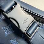 Louis Vuitton Discovery Bag 20cm Monogram Seal Cowhide Canvas Spring/Summer Collection M45729, Navy Blue