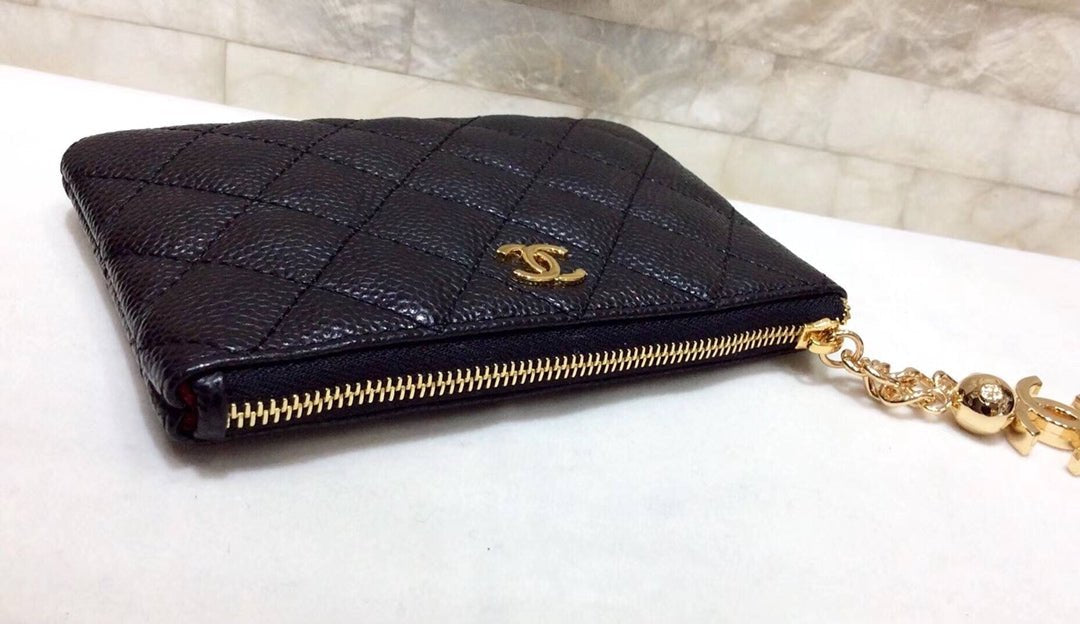 CO-CO Chanel Clutch With Gold Hardware 14cm