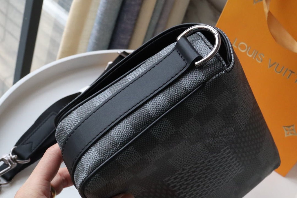 Louis Vuitton N50013 Studio Messenger 24cm