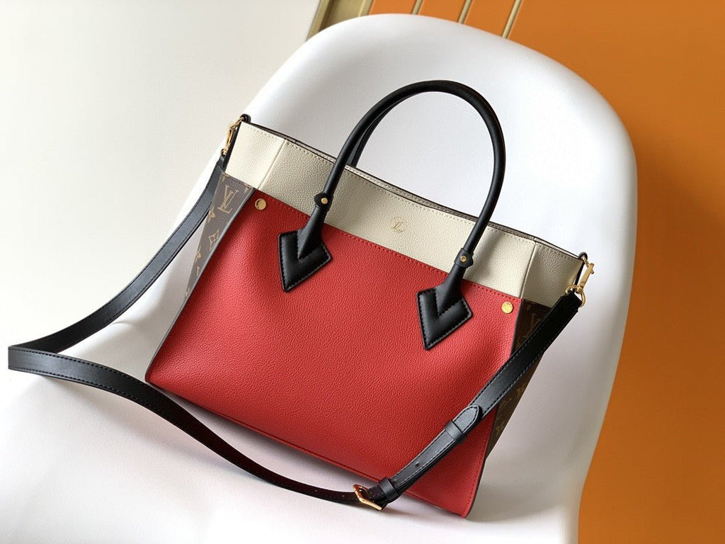 Louis Vuitton M57728 On My Side PM 30cm Red
