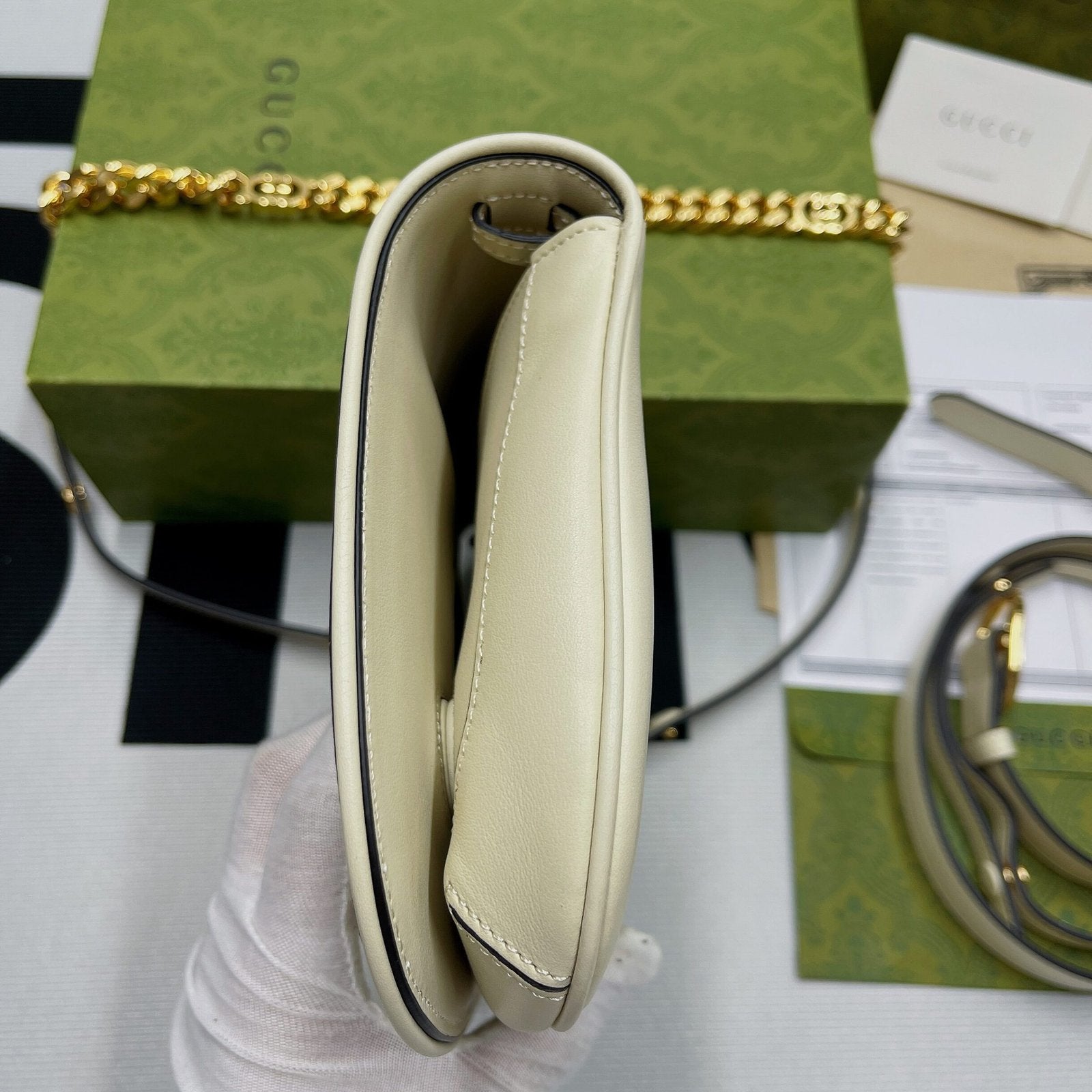 Gucci Blondie Shoulder Bag White For Women, Women’s Bags 11in/28cm