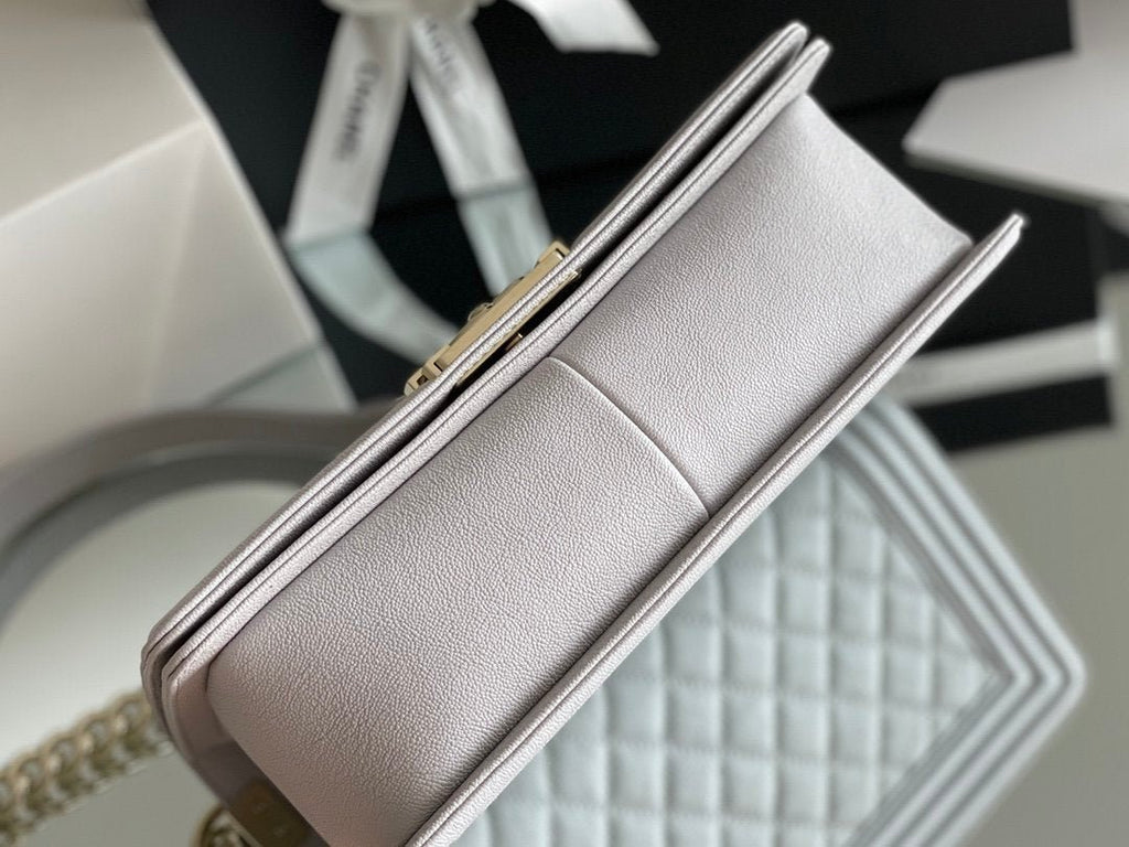 Chanel Medium Classic Flapbag 25cm Grey