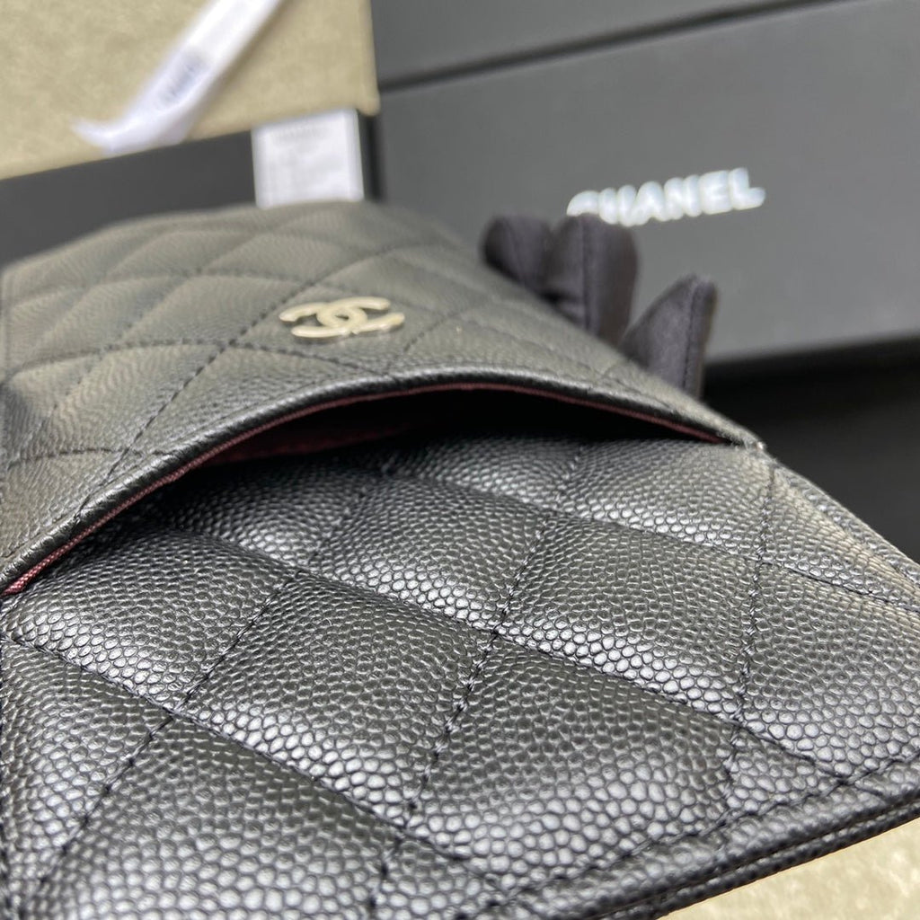 CO-CO Chanel Phone Wallet & Card Holder With Silver Hardware 20cm