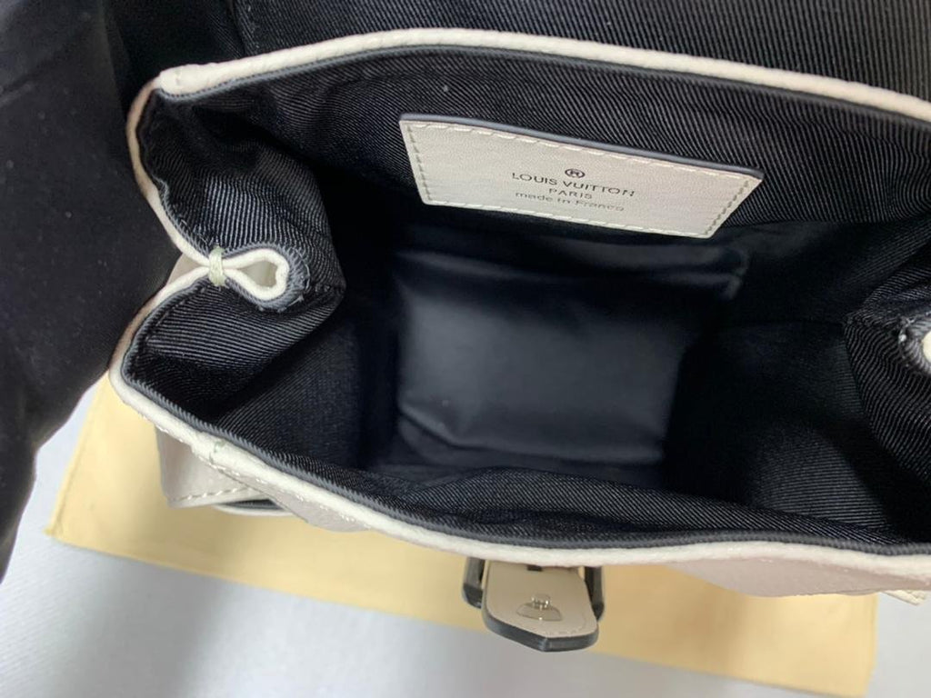 Louis Vuitton Christopher XS 20cm White