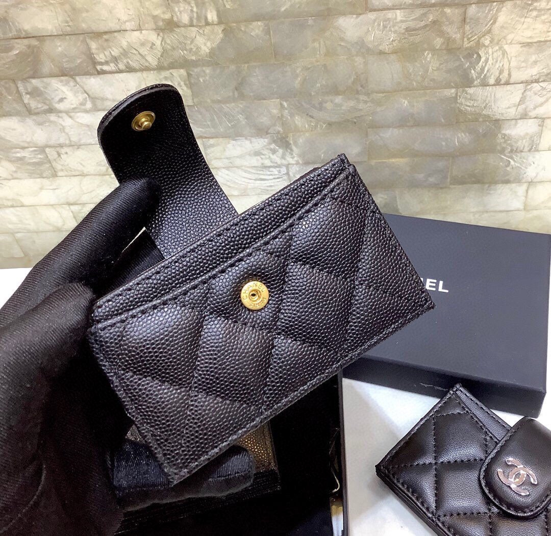 CO-CO Chanel Card Holder With Gold Hardware 10cm