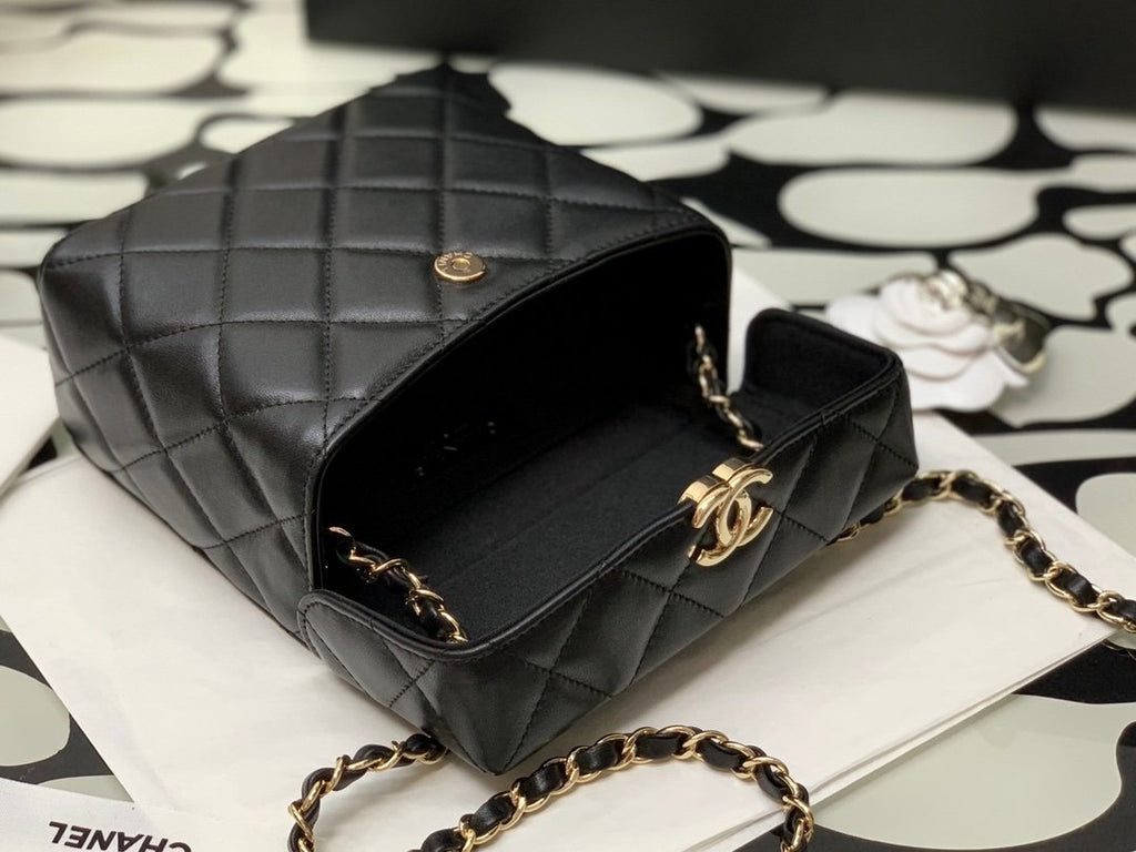 CO-CO Chanel Small Box Bag 15cm