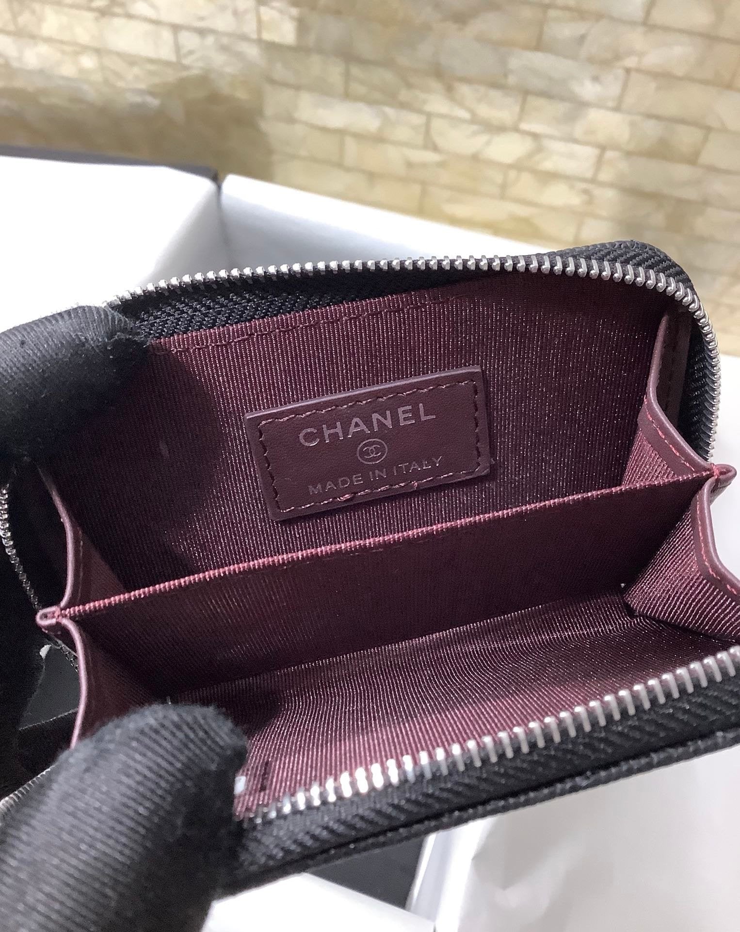 CO-CO Chanel Card Holder With Silver Hardware 11cm