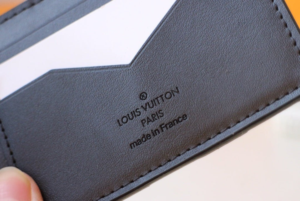 Louis Vuitton Clutch 12cm Black