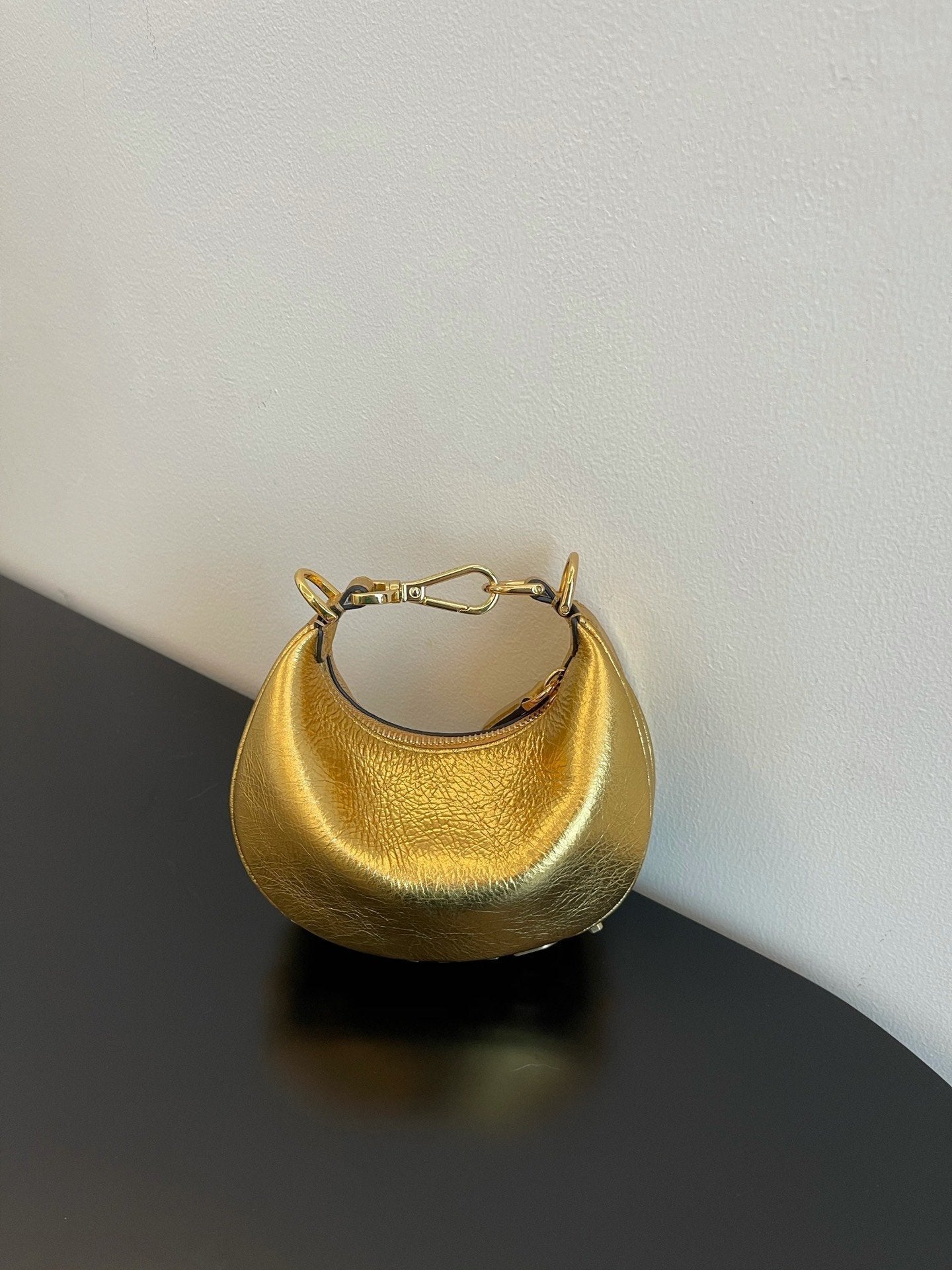 Fendi Nano Fendigraphy 17cm Gold