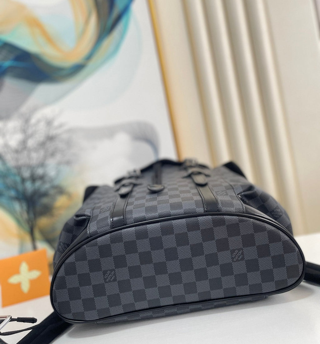 Louis Vuitton Christopher PM 44cm