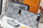Louis Vuitton M69443 Trio Messenger 25cm