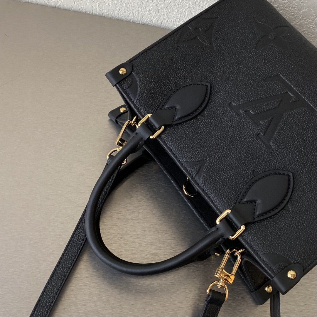 Louis Vuitton M45659 On The Go PM 25cm Black