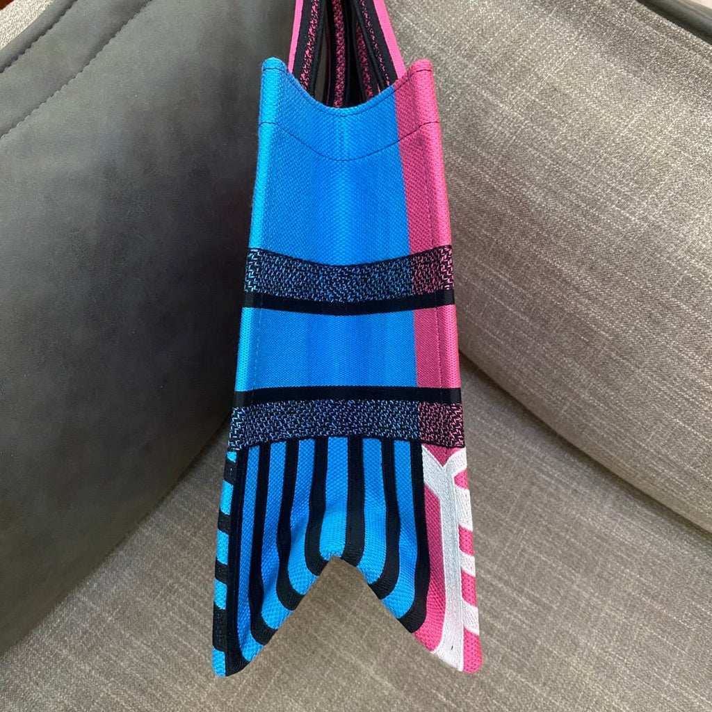 Christian Dior Medium Book Tote 36cm