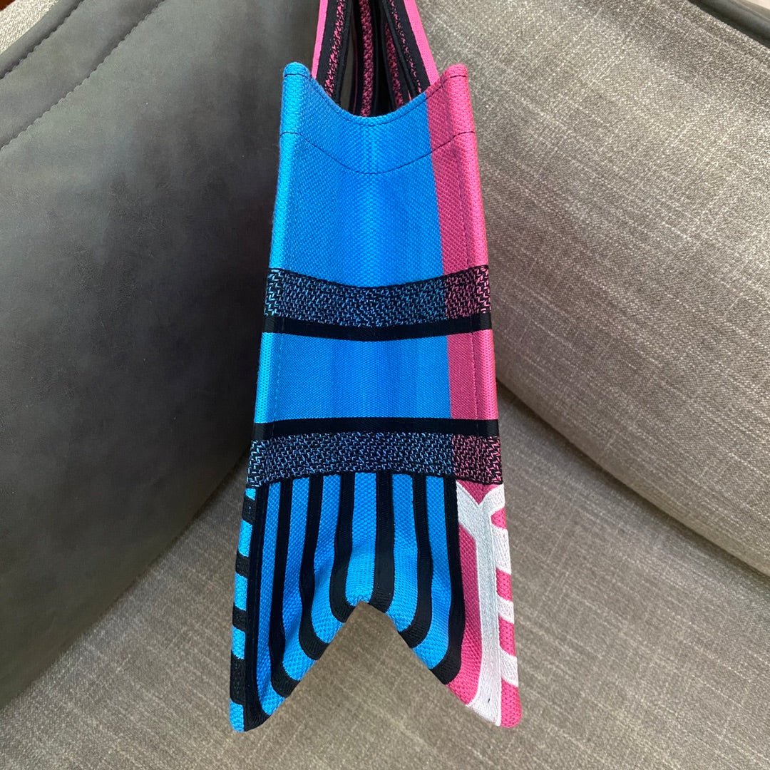 Christian Dior Medium Book Tote 36cm
