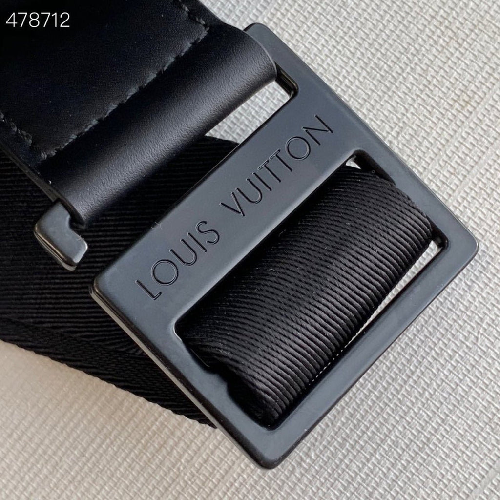 Louis Vuitton Trunk Slingbag Bag 20cm Monogram Seal Cowhide Canvas Spring/Summer Collection M57952, Black
