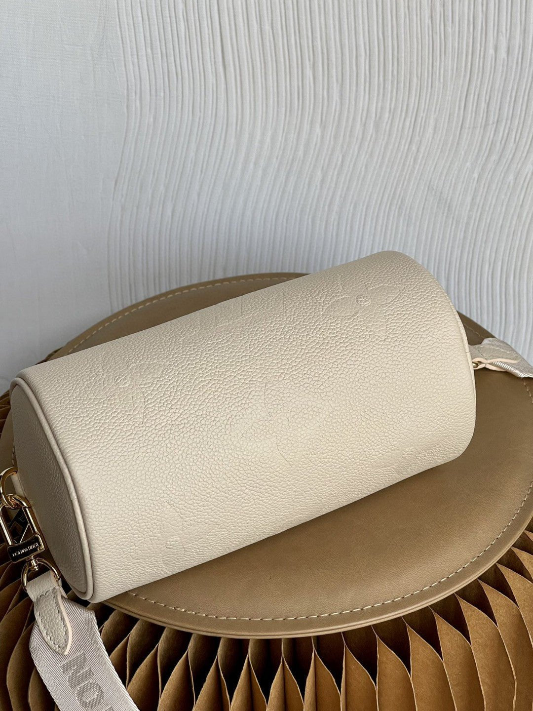 Louis Vuitton M45994 Papillon BB Bag 20cm