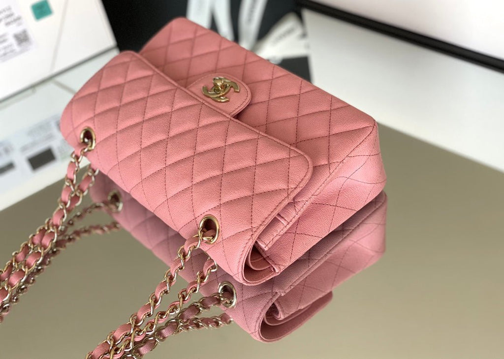 Chanel Classic Flapbag Gold Hardware 26cm Pink