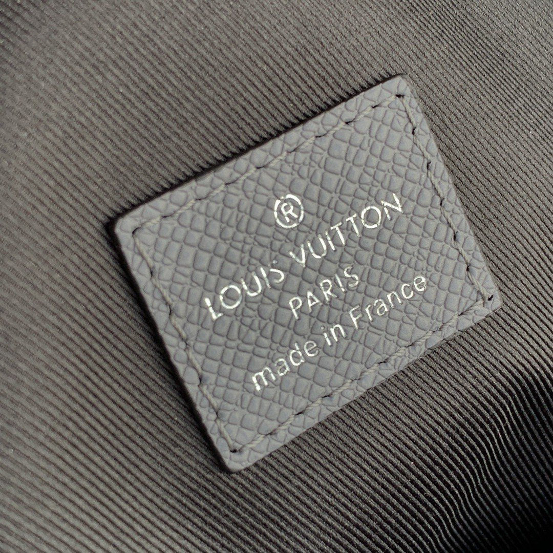 Louis Vuitton Avenue Sling Bag 31cm