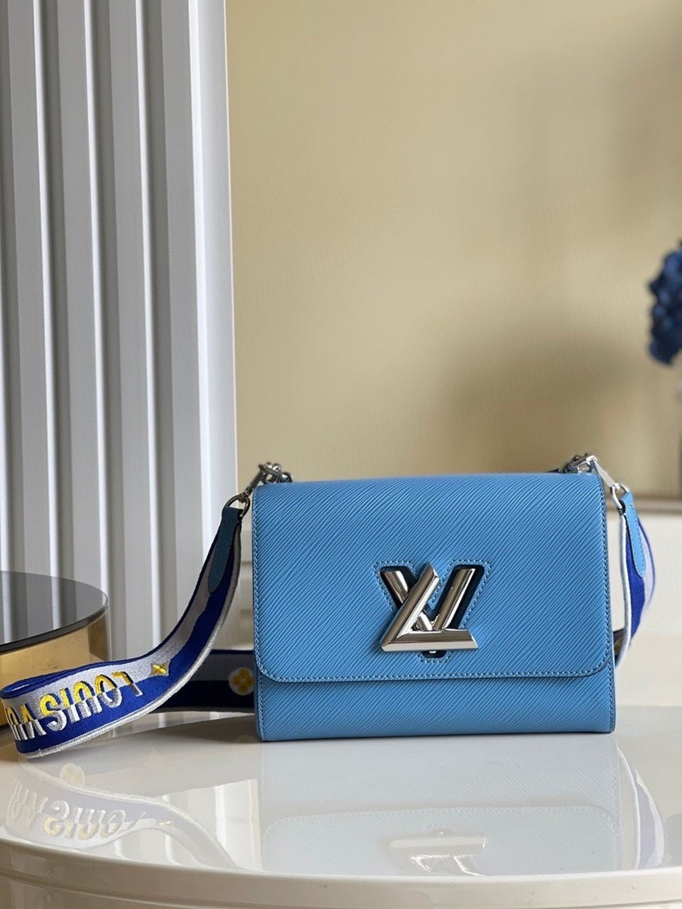 Louis Vuitton Twist MM Bag 23cm Epi Canvas Leather Spring/Summer Collection M57505 Blue
