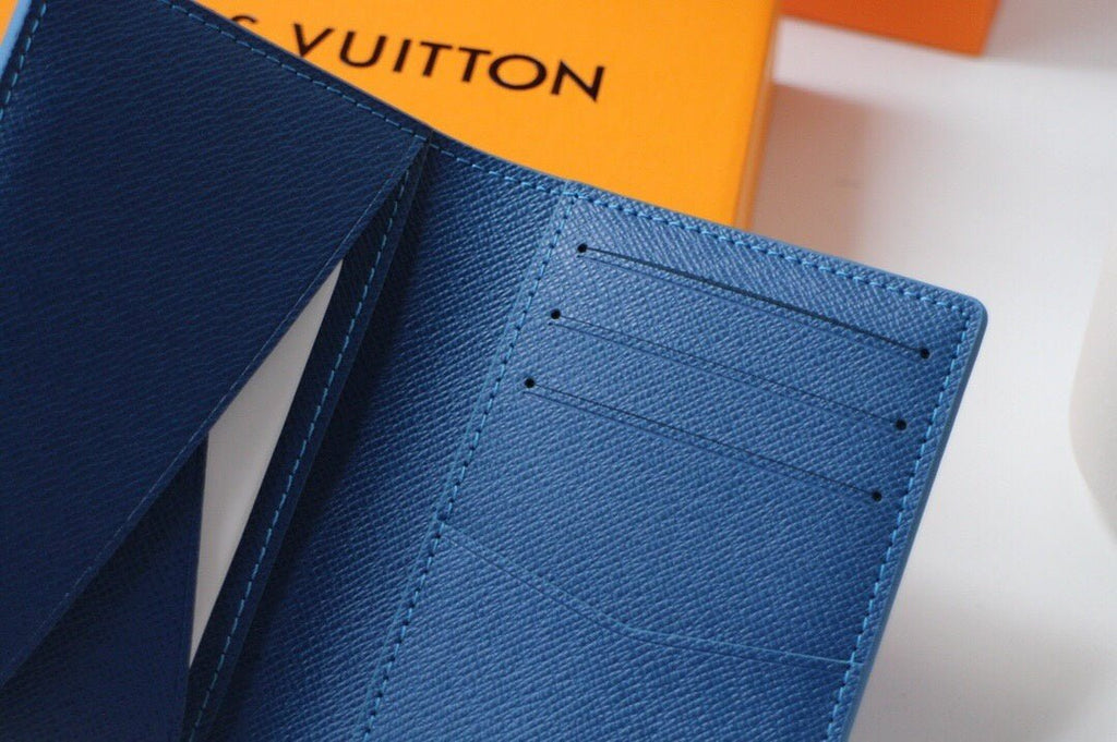 Louis Vuitton Monogram Wallet 8cm Blue