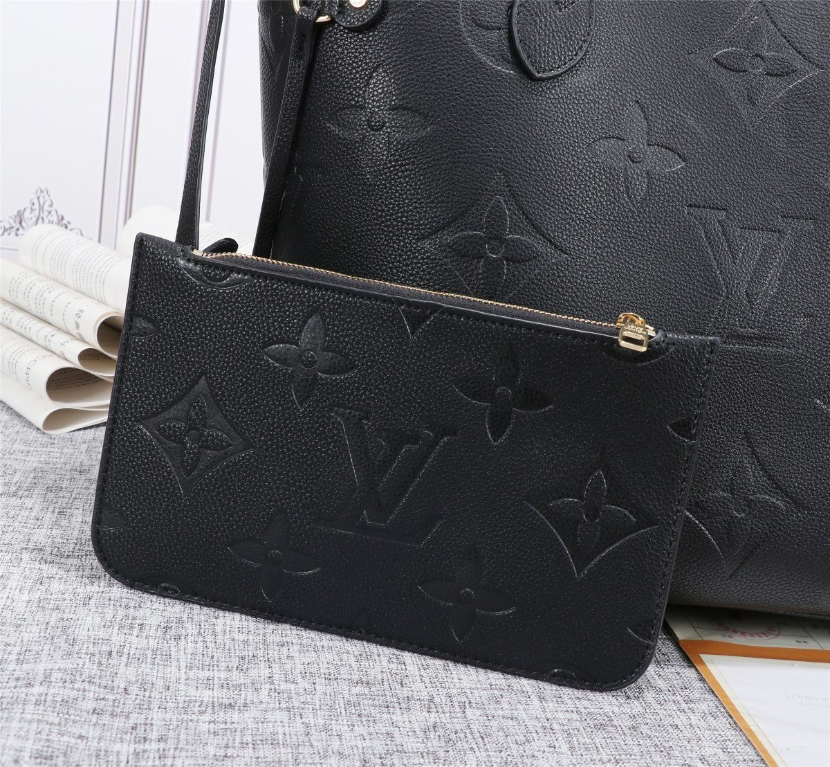Louis vuittonNeverfull Monogram Empreinte 32cm/ Black