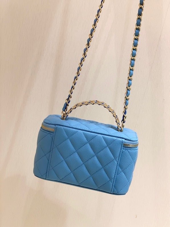 Chanel Small Vanity Bag 17cm Blue