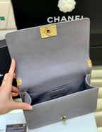 Chanel Classic Flapbag Gold Hardware 25cm