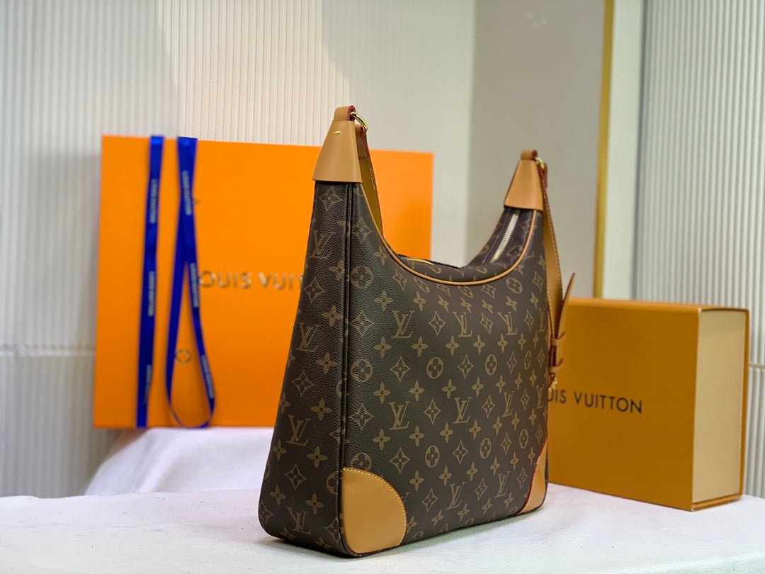 Louis Vuitton Odeon Monogram Canvas 35cm Brown