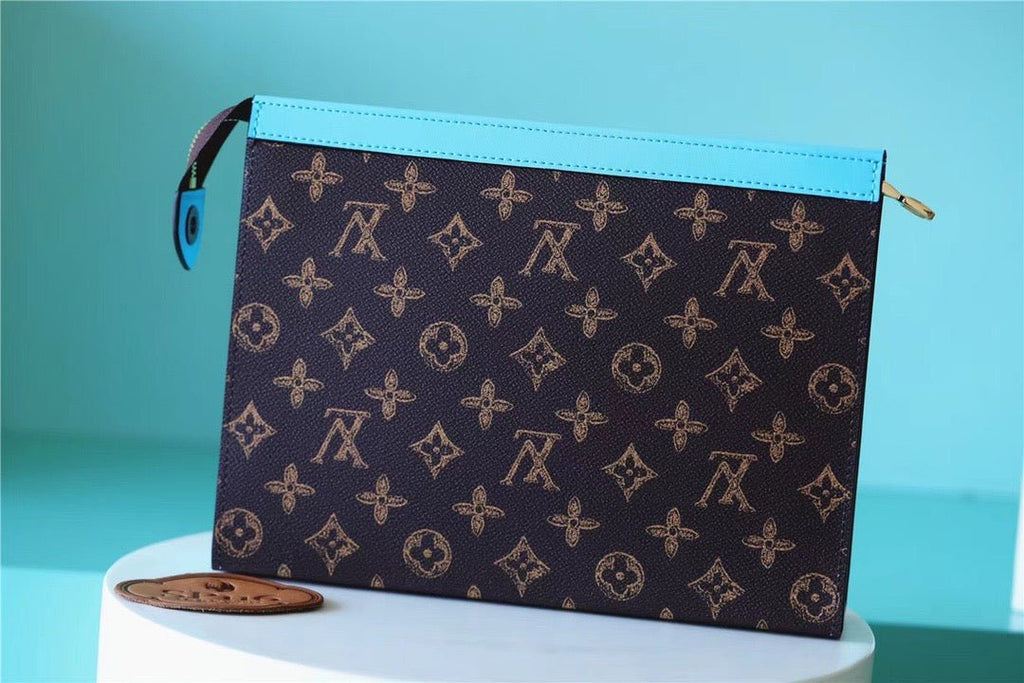 Louis Vuitton Pochette Voyage 27cm