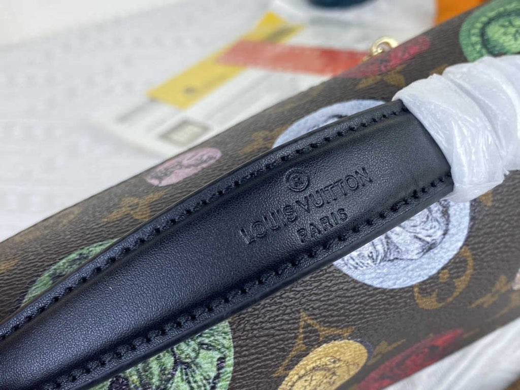 Louis Vuitton Pochette Metis x Fornasetti 25cm