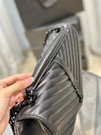 Saint Laurent College Large Chain Bag With Black Hardware 32cm