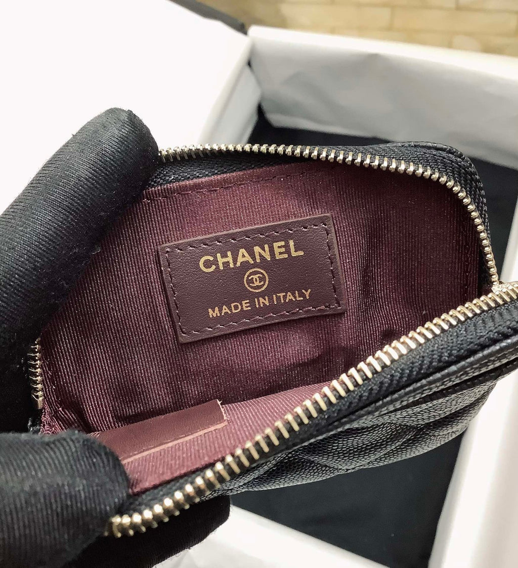 CO-CO Chanel Card Holder With Gold Hardware 19cm