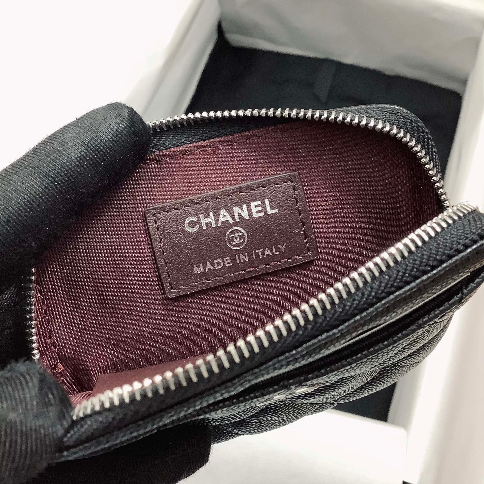 CO-CO Chanel Card Holder With Silver Hardware 19cm