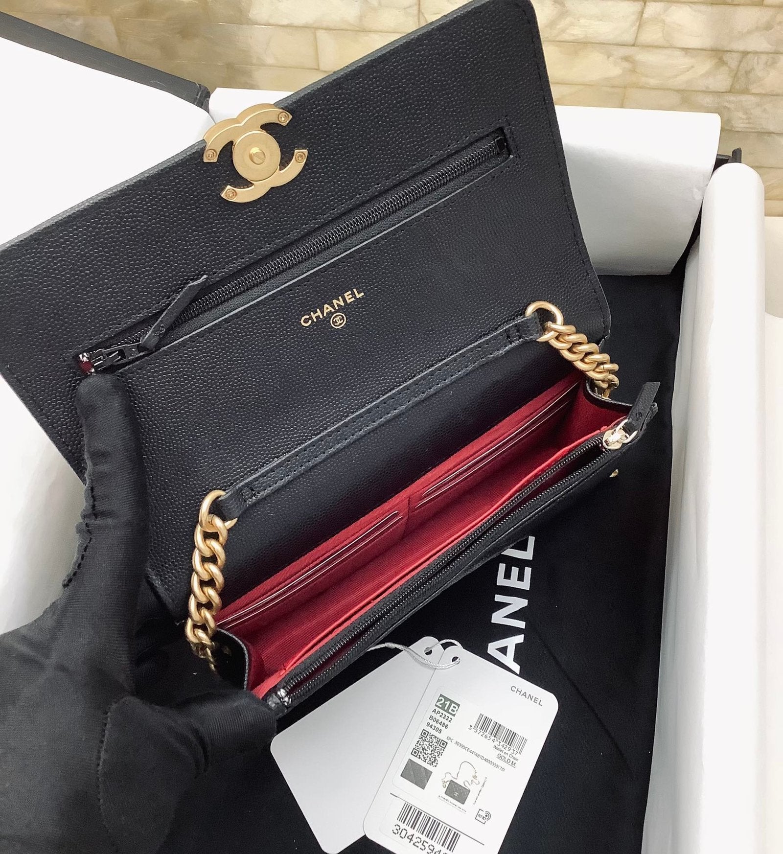 CO-CO Chanel Clutch With Chain 19cm