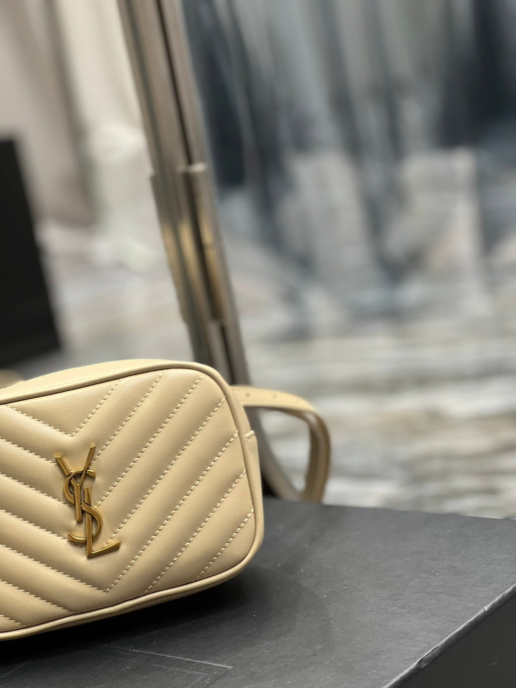 Saint Laurent Lou Belt Bag In Matelasse 15cm