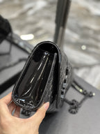 Saint Laurent Envelope Bag 21cm