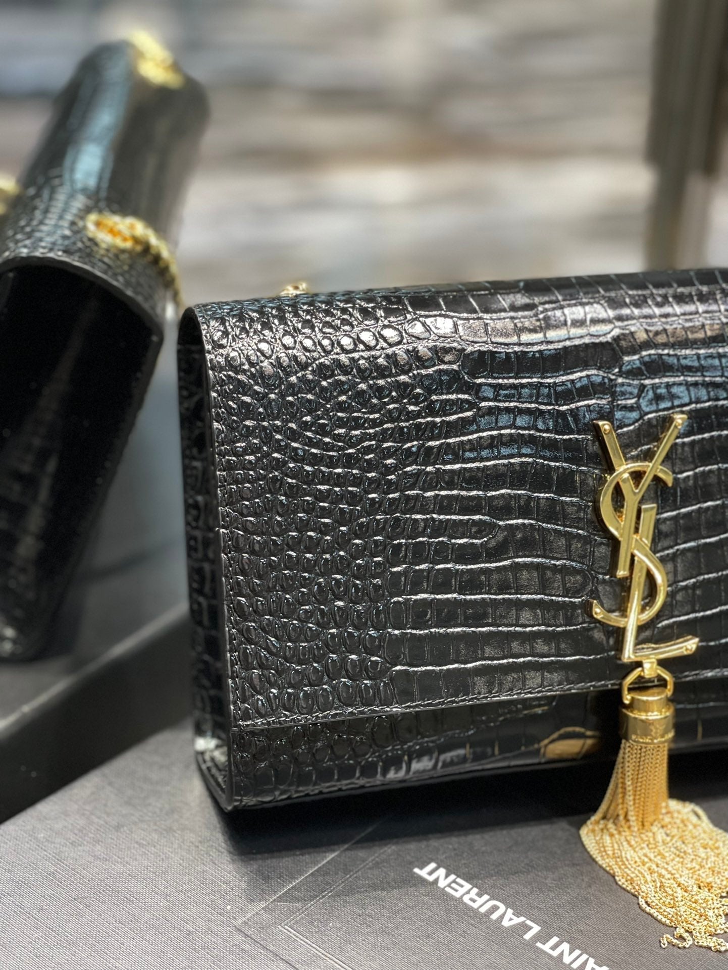 Saint Laurent Kata Medium Chain Bag With Tassel 24cm