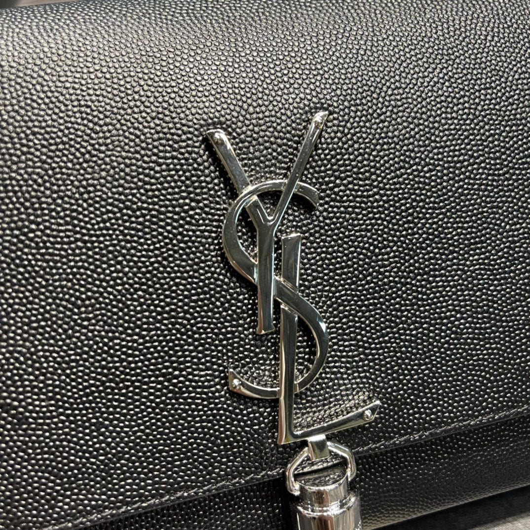 Saint Laurent Kata Medium Chain Bag With Tassel 24cm
