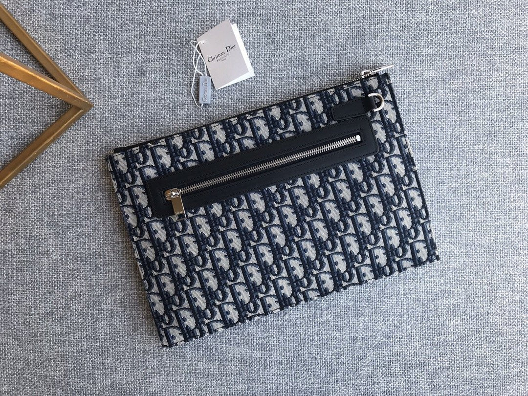 Christian Dior White Clutch 29cm