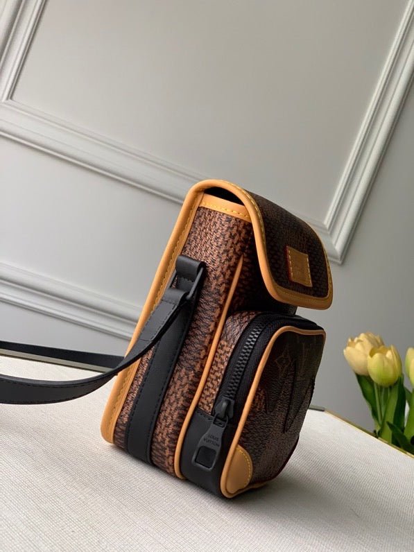Louis Vuitton NiGo 18cm Amazone New Collection